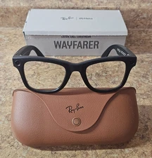 Ray-Ban Wayfarer Meta AI Sunglasses Matte Black w/ Transitions Graph Green Lens