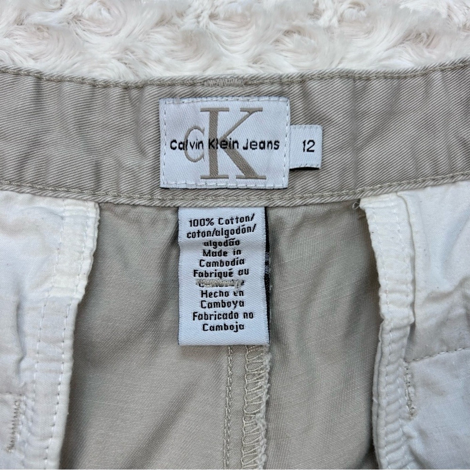 Vintage Y2K Calvin Klein Khaki Chino High Waist Mom Shorts Size 12 thumbnail 2