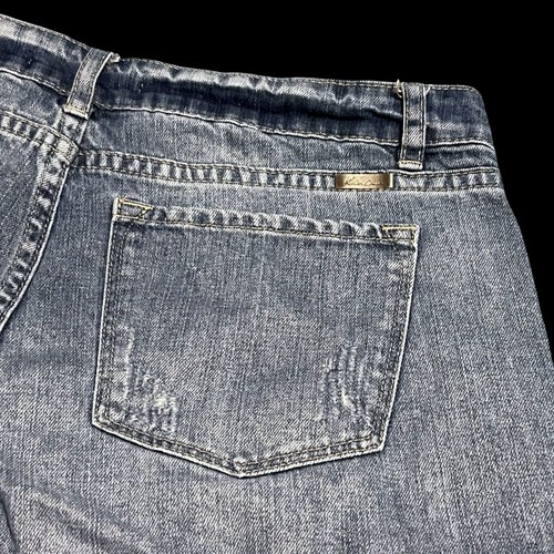 Kancan Distressed Jean Shorts Size Large Blue Denim Cuffed Hem Grunge Y2K 3” Mid - Picture 8 of 10