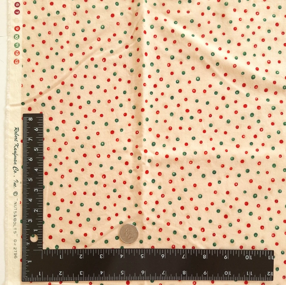 Mini lunares rojo verde en tuercas melocotón pernos tela de algodón Robert Kaufman por comprar Foto 4 de 4