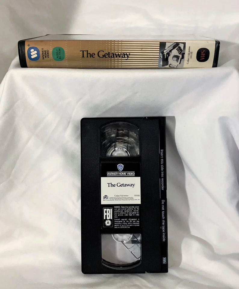 The Getaway VHS Steve McQueen Ali MacGraw MGM/UA Clamshell 1980s Foto 4 de 4