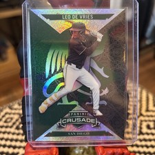 2025 Panini Crusade- Leo De Vries -Green /249 #35
