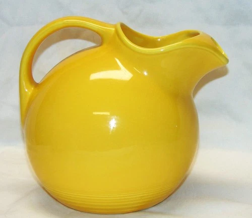 Vintage HOMER LAUGHLIN Harlequin Yellow Ball PITCHER Jug w/ Ice Lip 64 oz