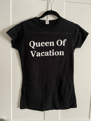 Queen of Vacation T-Shirt Gr. 8/10 Urlaub Top