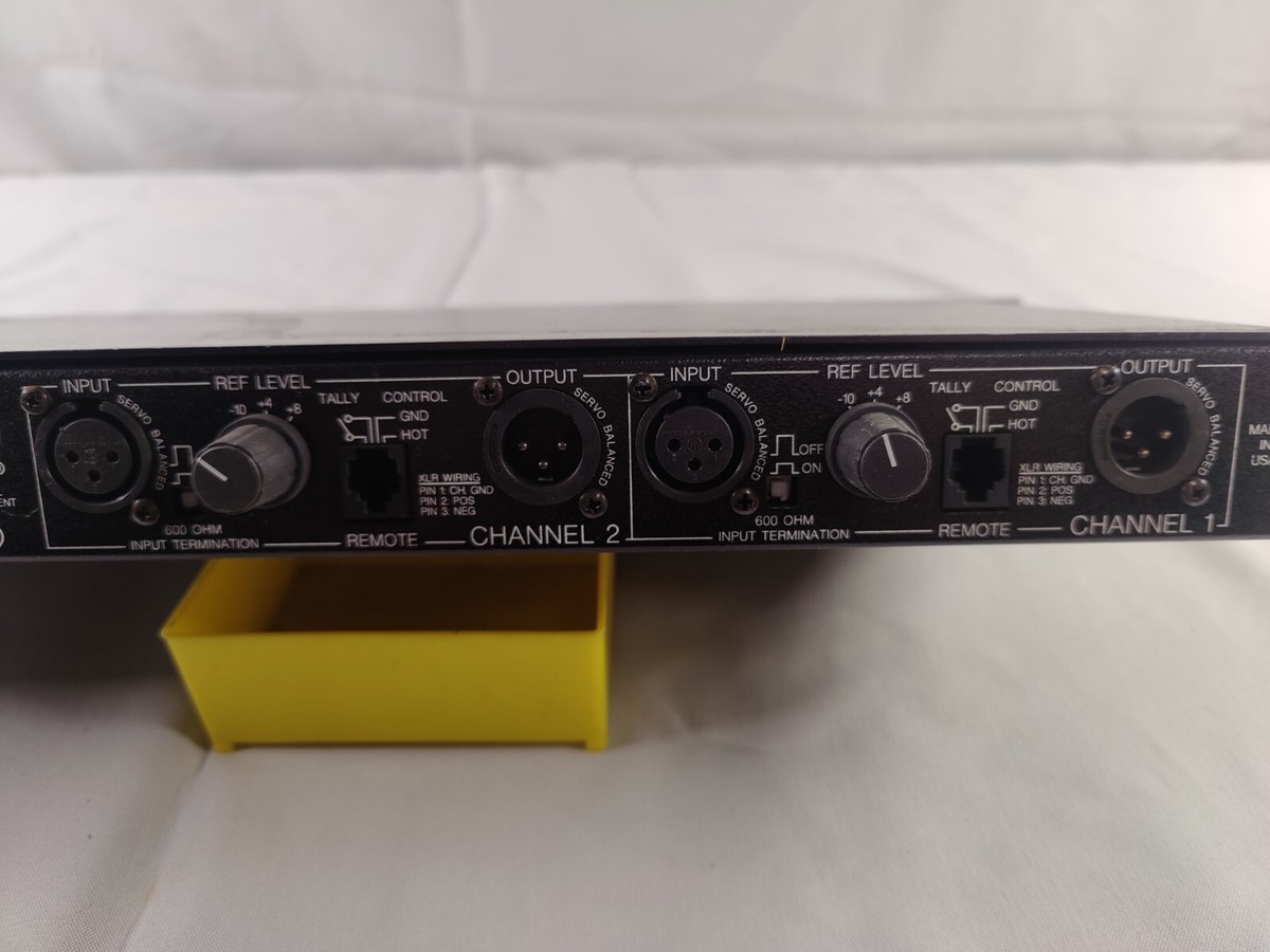 APHEX COMPELLOR MODEL 320A Dual Channel Automated Compressor
