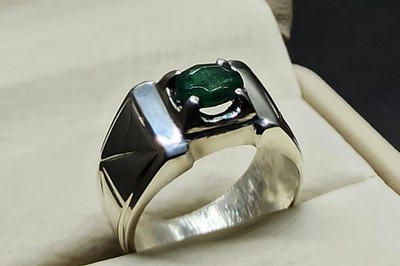 Natürlicher satter grüner Säge Smaragd Ring | Sterling Silber 925 Handarbeit Herren Band