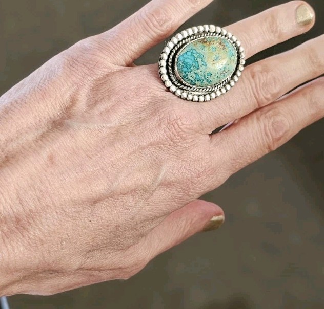 Large  Handmade Sterling Silver Multi-shaded Turquoise Ring Size 8