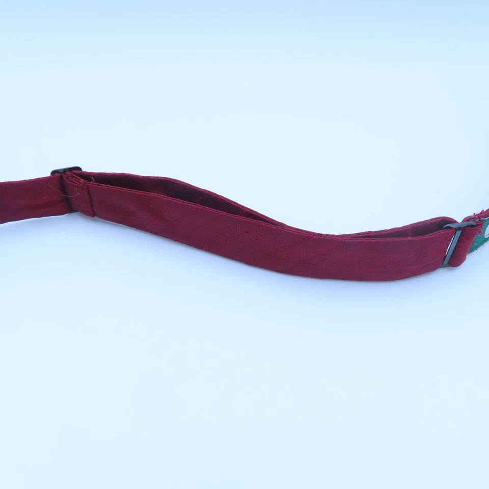 Beau Ties Ltd. Bow Tie Silk Self Tie Red Solid Textured USA - Image 4 of 4