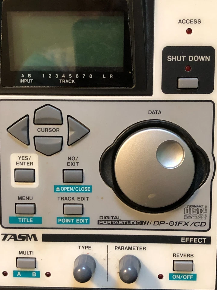 Tascam Digital Portastudio DP-01FX/CD Gebraucht! - Bild 2 von 4