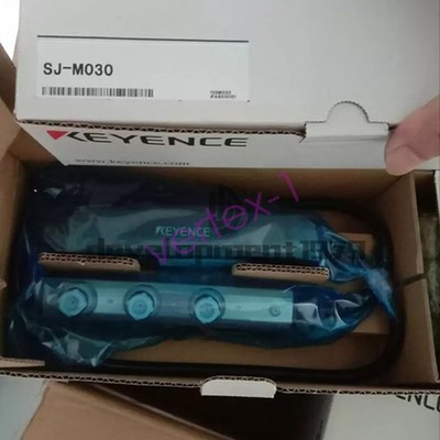 1PC New Keyence SJ-M030 Micro Static Eliminator SJM030 Brand new.