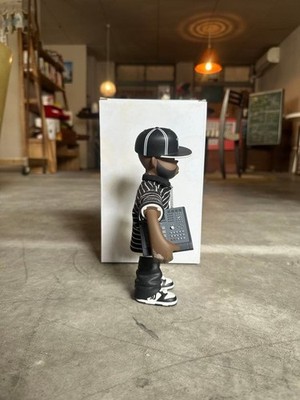 J Dilla Figure Toy Donuts Edition Pay Jay Stussy Stones Throw Used