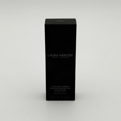 Laura Mercier Flawless Lumiere Radiance-Perfecting Foundation in Shade Bisque 2W