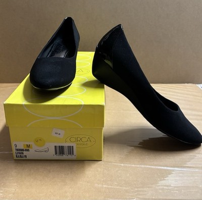 Circa Joan & David Shoes Womens Size 9M Black Slip On Low Wedge Heel.
