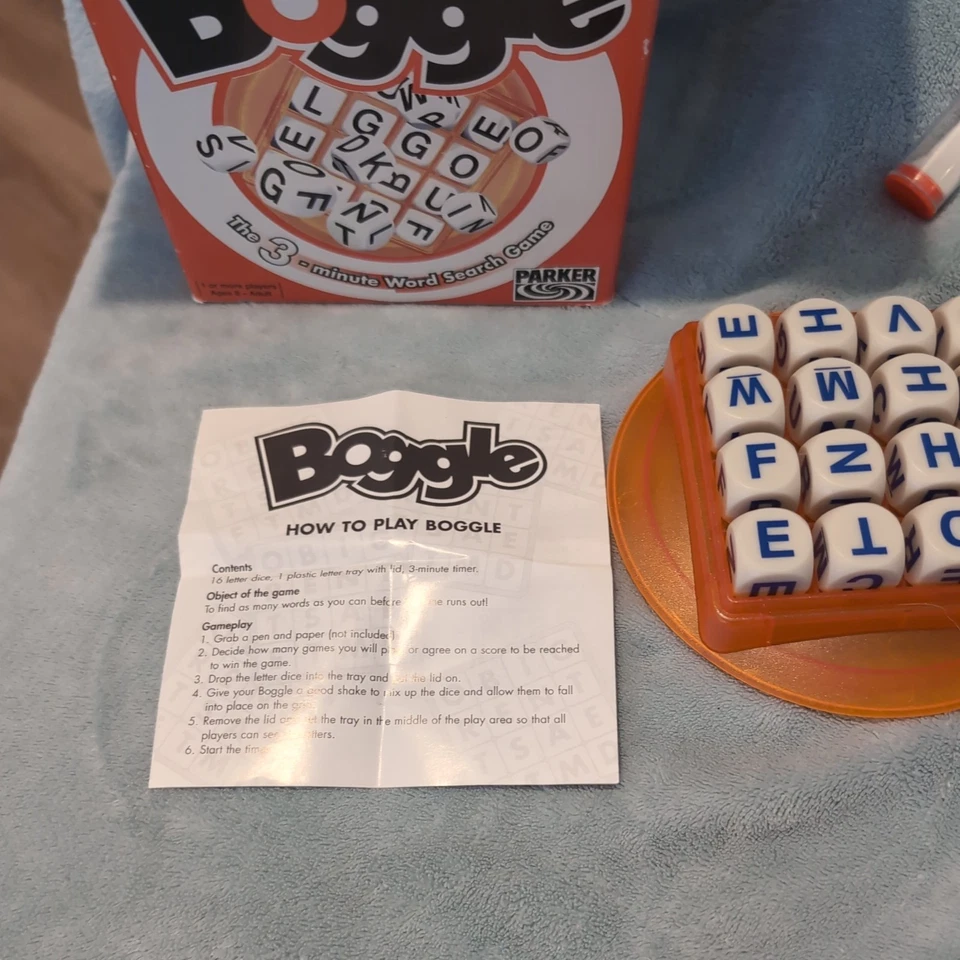 Boggle Dice Game by Parker - Image 3 of 3