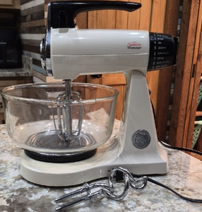 Vintage Sunbeam Mixmaster 12 Speed Stand Mixer With Accessories Cottagecore