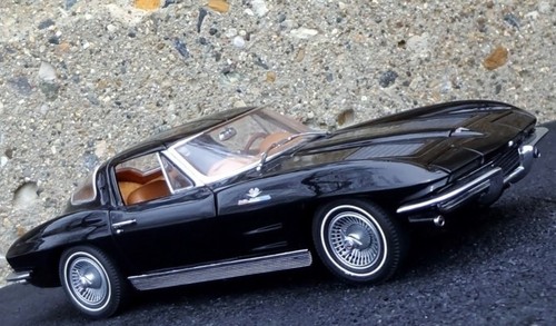 Corvette Chevrolet55Chevy57StingRay1:18Race12Car1963Classic1966Metal Model1957 - Picture 6 of 15
