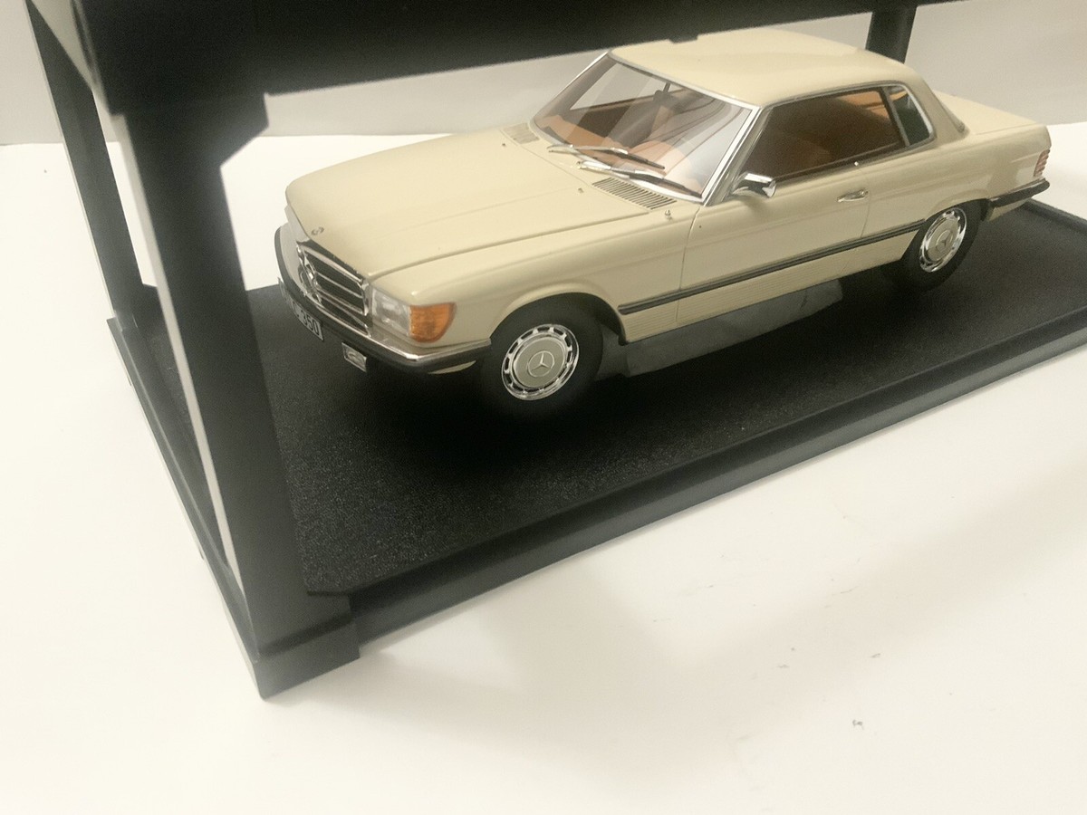 Cult 1/18 メルセデスベンツ 350 SLC W107 Amazon.co.jp: Cult 1/18 メルセデスベンツ -Benz 350 SLC W107