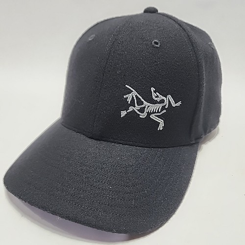 Arc’teryx Wollmischung Baseballkappe Mütze Übergang schwarz Größe S/M Flex Fit Logo neu ohne Etikett