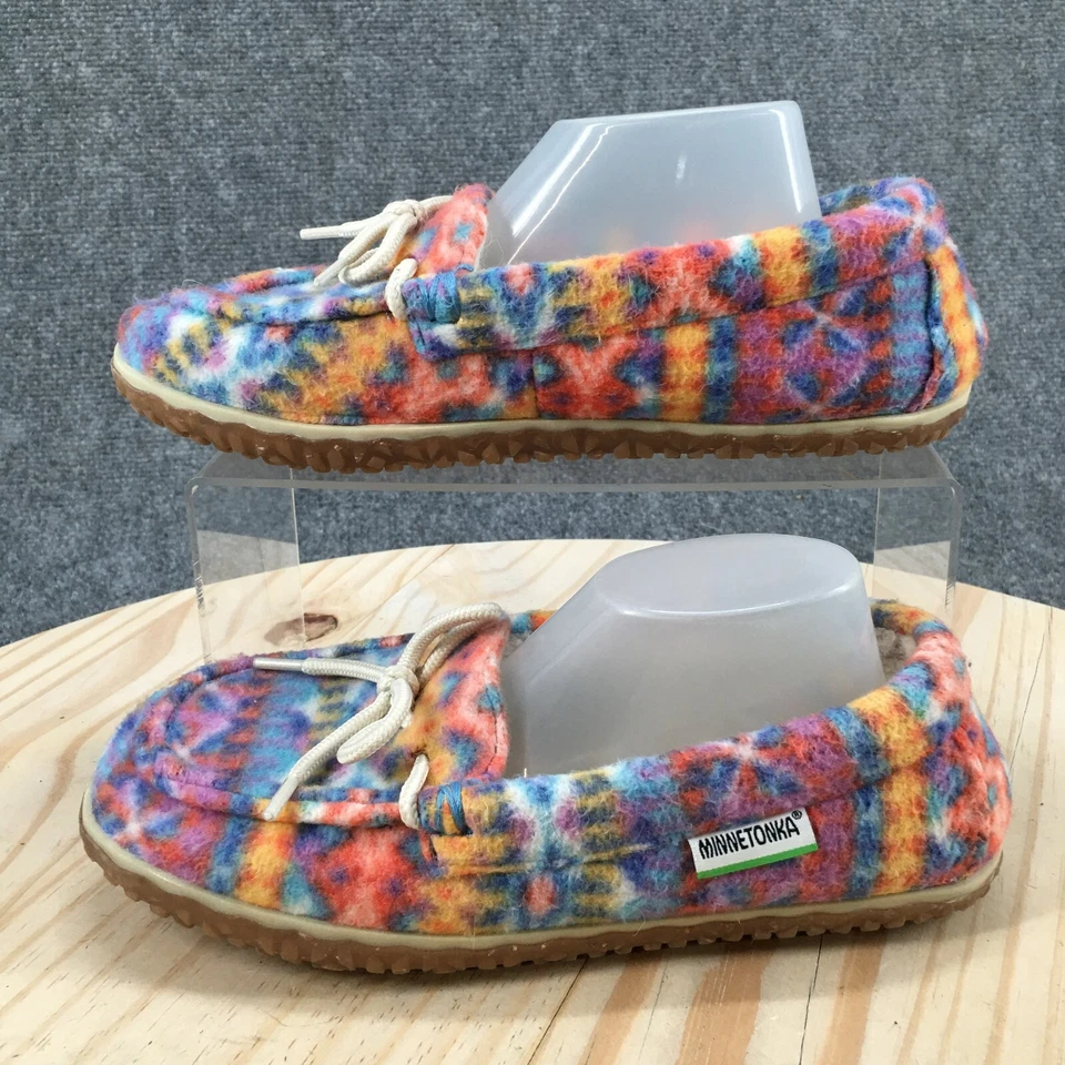 Zapatillas Minnetonka Mujer 7 M Eco Roble Tenis Multicolor Sin usar, en caja, Punta Imitación Piel Lazo Foto 2 de 4