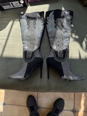 Women s Cape Robbin Fashion Olkley Rhinestone Boots w/ 3  Stiletto Heel-Size 8
