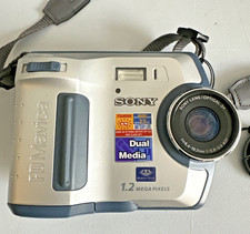 Sony MVC-FD100 Mavica Digital Still Camera Includes Battery - Case - Chargers