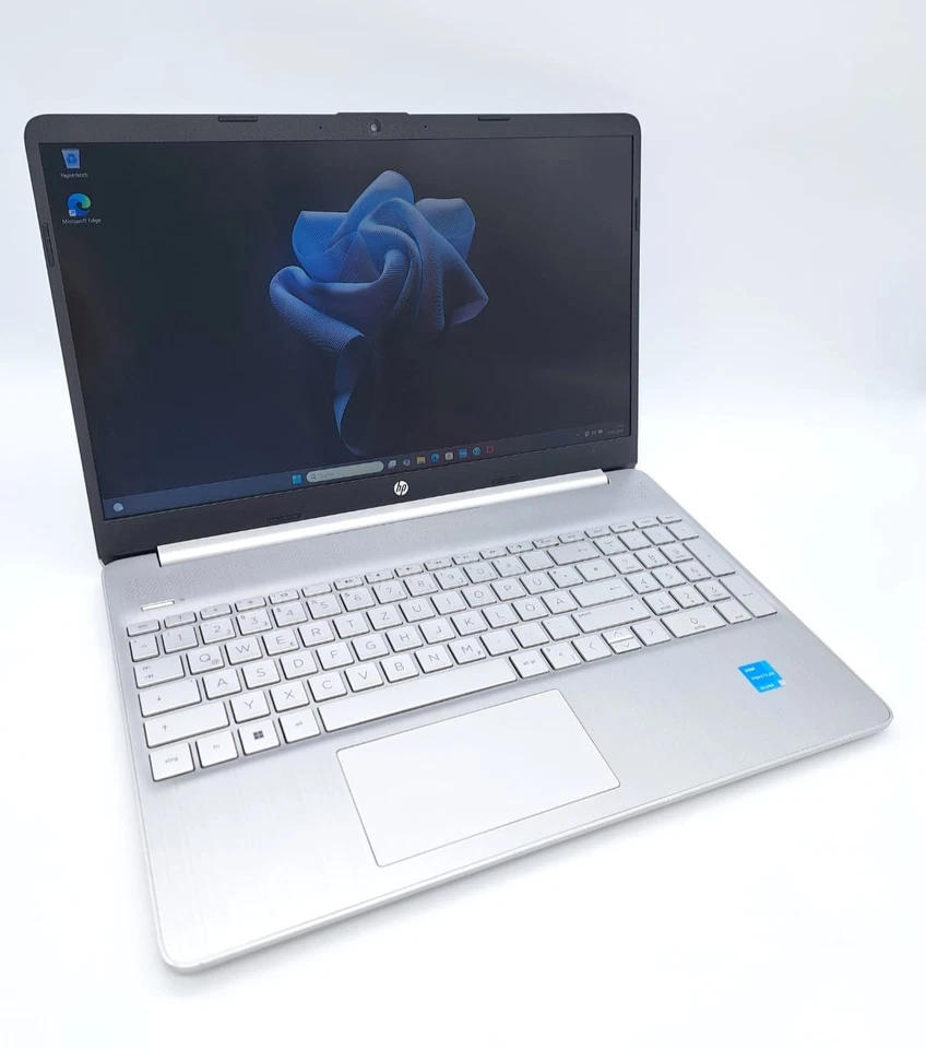 HP Laptop 15s-fq3214ng 15,6" 256GB SSD Intel Pentium Silver N6000 8GB RAM - Bild 2 von 4