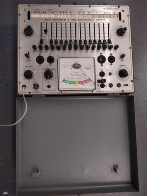 EICO 667 Dynamic Conductance Tube & Transistor Tester,Power On Test Only