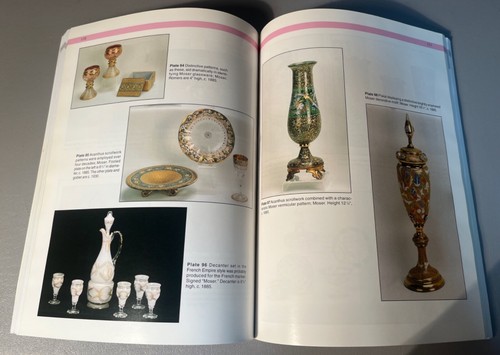 Lot 7 Glass Collector Books Moser, American Art Glass, Pressed, Depression,Boho - Picture 11 of 11