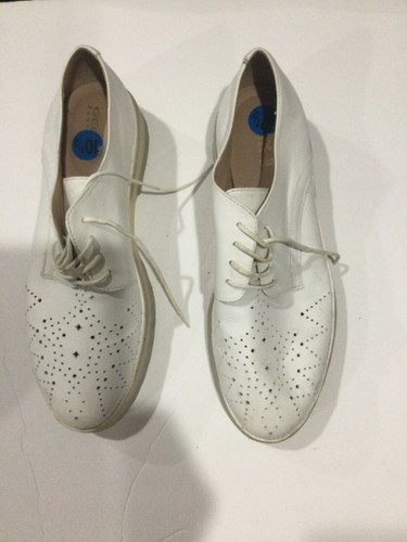 GEOX D RESPIRA WHITE LEATHER PLATFORM LACES LASER CUT OXFORDS Size 10.5 US - Picture 3 of 10