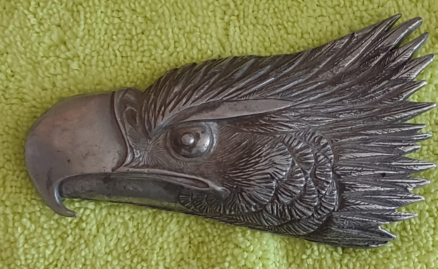 Vintage SandyVal 1971 Solid Pewter Eagle Head Bel… - image 1