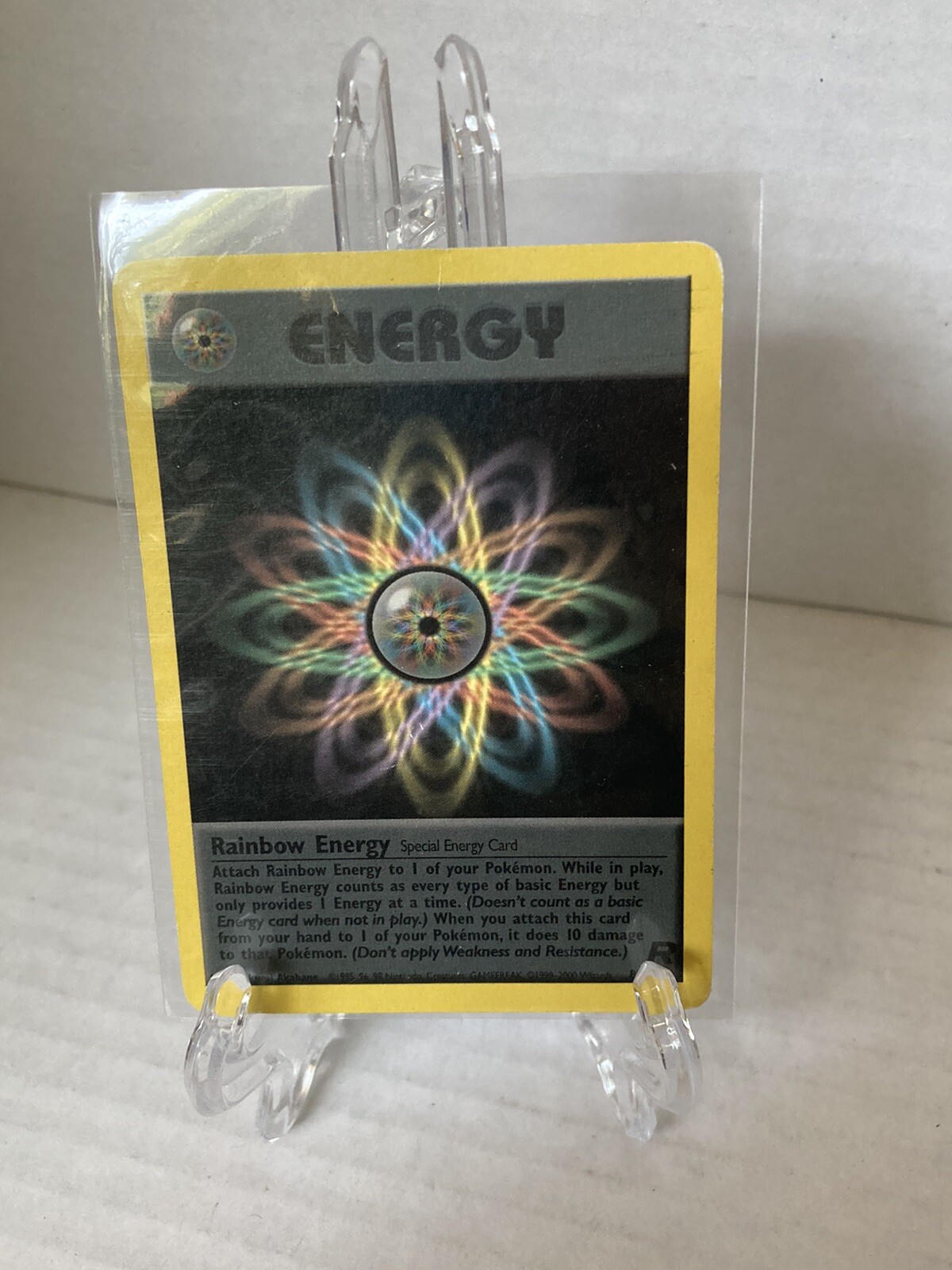 Rainbow Energy 80/82 Team Rocket Unlimited WOTC Pokemon Card NM