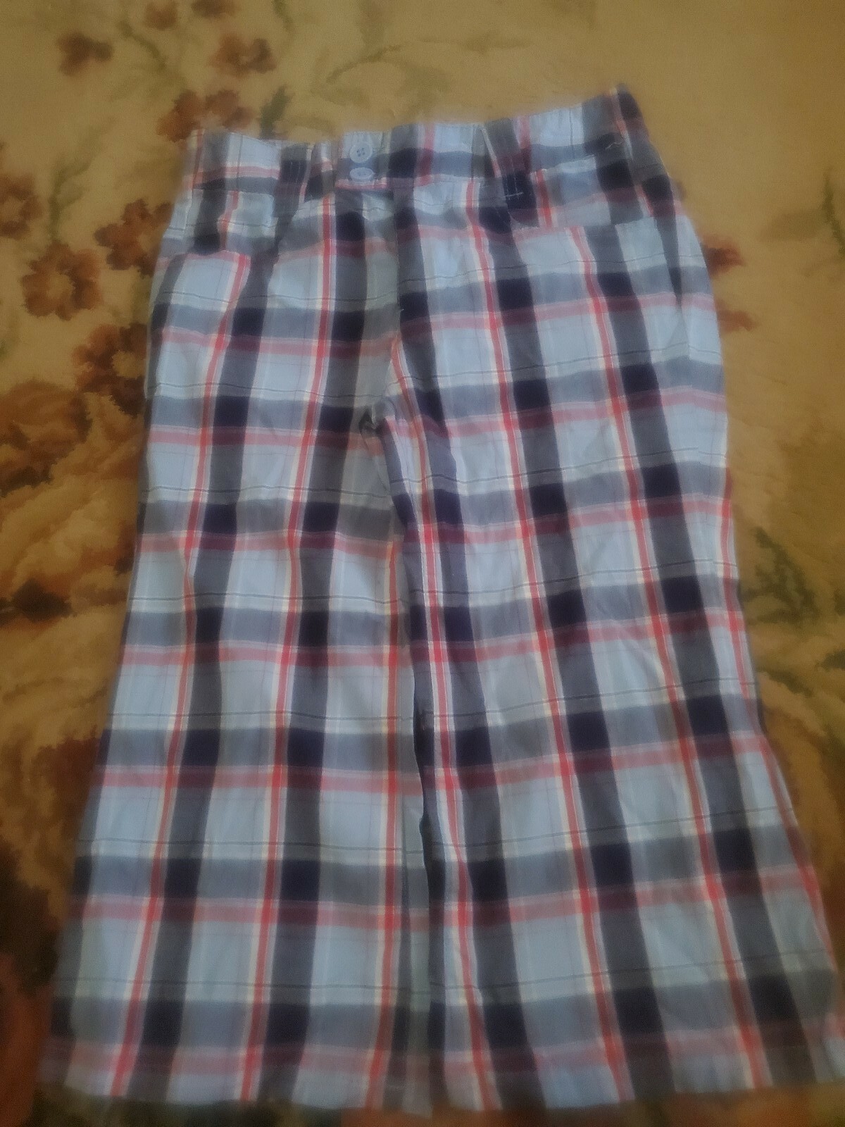Picture 1 of 4