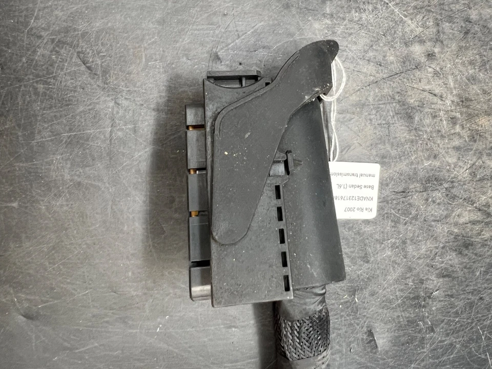 Arnés de cables coleta ECU 2007-2010 Kia Rio 1,6 L OEM ECU transmisión automática Foto 2 de 4