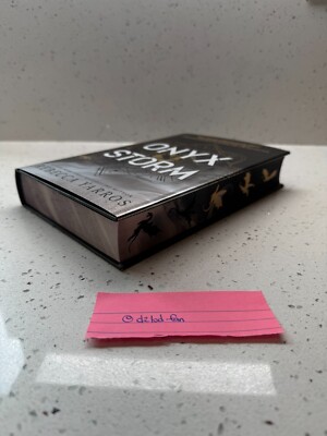 ONYX STORM Deluxe Limited EDITION BOOK HARDCOVER  SPRAYED EDGES   Ships Quick