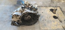 4M5R7002CE caja de cambios para FORD FOCUS BERLINA (CAP) 2.0 TDCI 2004 201136