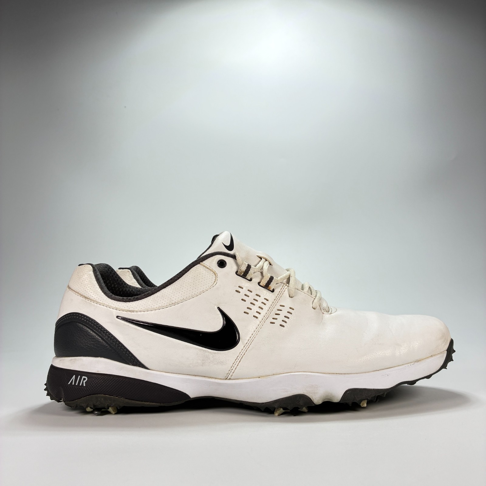628533-101 Men's Size 11.5