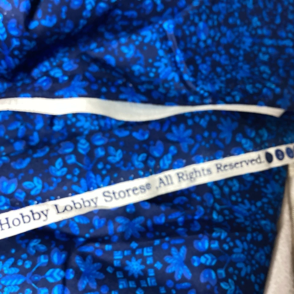 Tela nueva, 6 yardas, 20 pulgadas Fondo negro, / A Med. Azul, 42 ancho. Foto 4 de 4