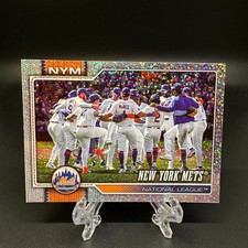 2026 Topps Series 1 Celebration New York Mets Team Card Confetti Foil #291