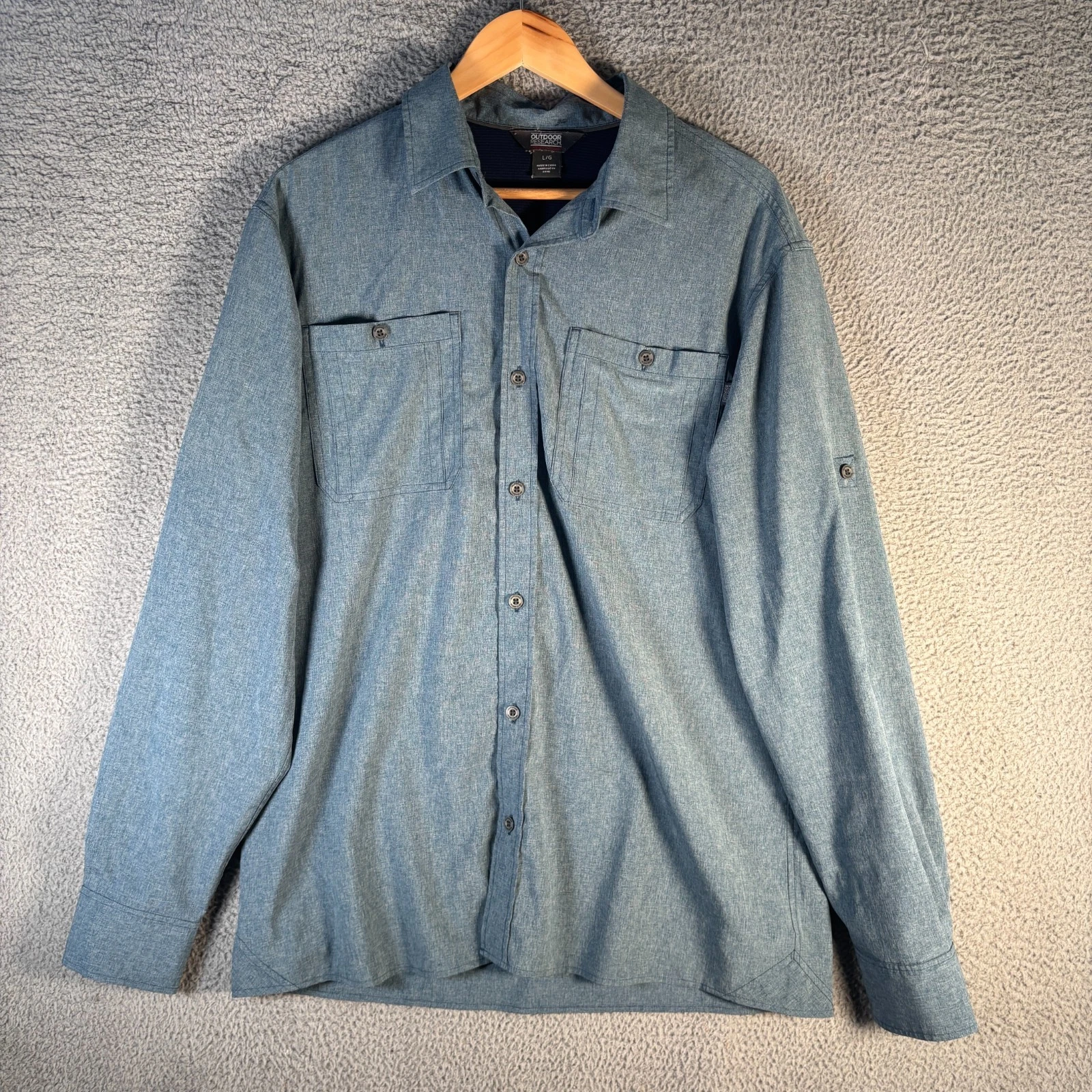 Outdoor Research Men’s L Blue Long Sleeve Button Front Performance Shirt Hiking