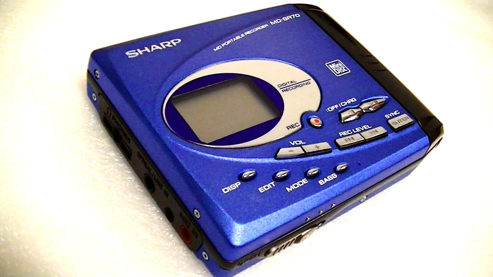 Restored VINTAGE SHARP MINIDISC WALKMAN PLAYER RECORDER MD-SR70, Works very well - Image 2 of 4