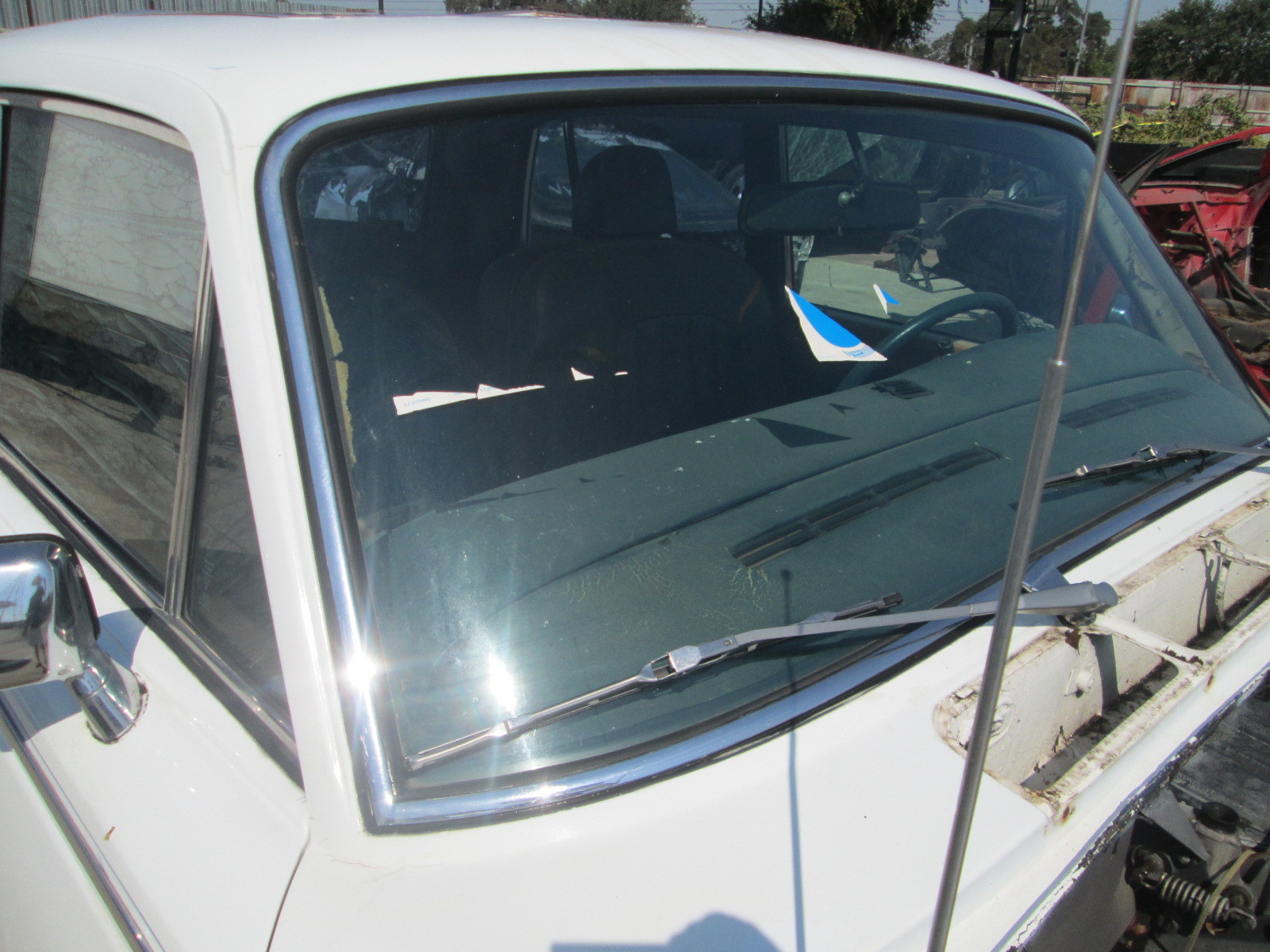 Rolls Royce Silver Shadow II 1980 Front Windshield 