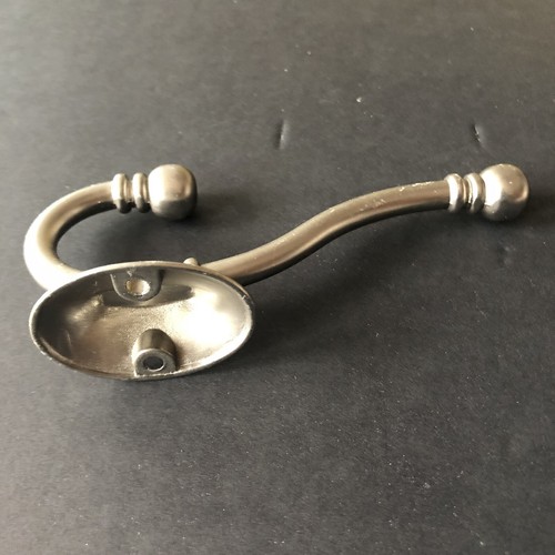 Everbilt Coat Hooks Satin Nickel Decorative Coat and Hat Hook 486 123 - Picture 4 of 5