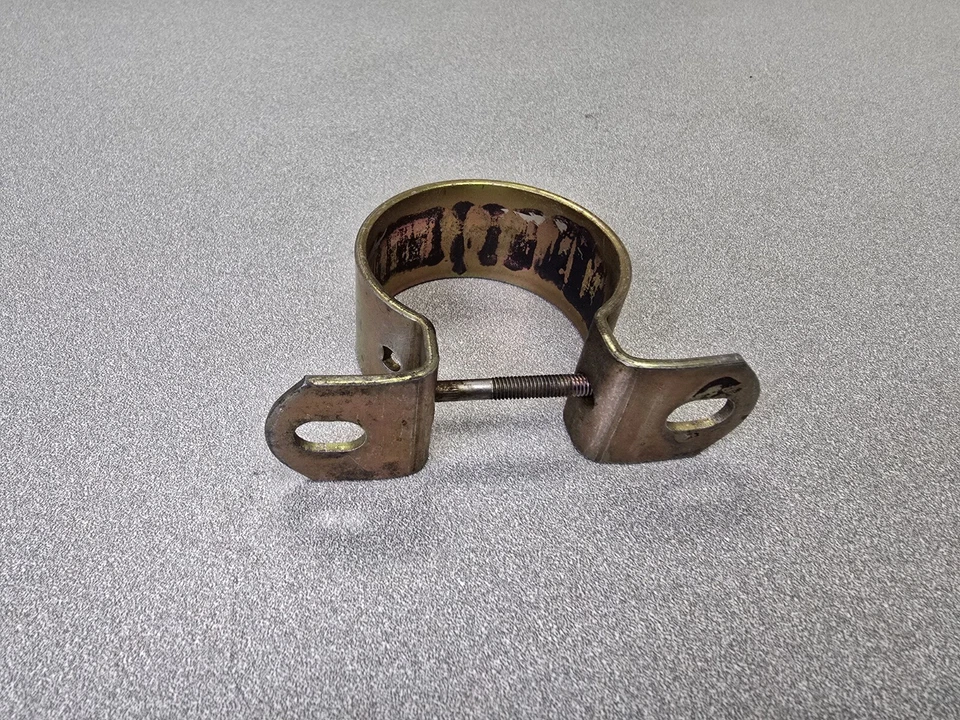 BONITO SOPORTE DE MONTAJE BOBINA IGN ORIGINAL USADO PORSCHE 911 930 914-6 55X30 69-89 1 Foto 3 de 3