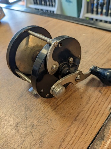 Vintage Ocean City Jones Beach 250 Yard Angelrolle Lot D22 - Bild 1 von 5