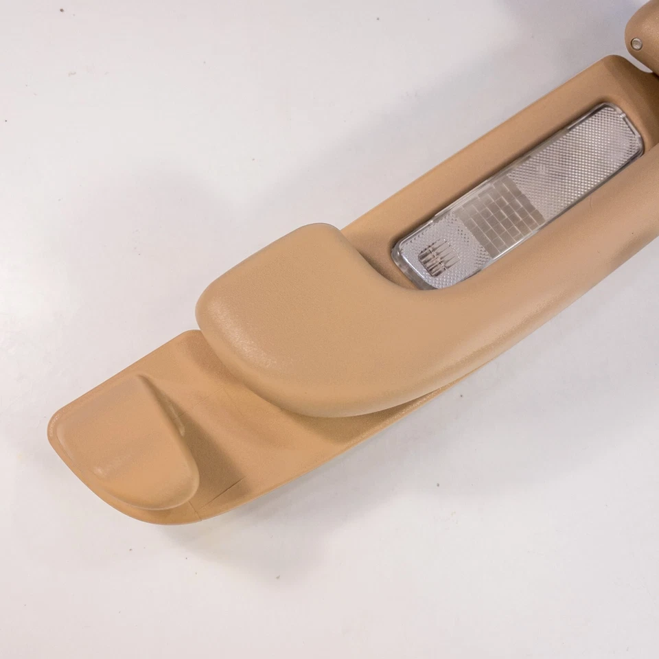 06-12 Mercedes-Benz R350 Asistente de manija de agarre de techo trasero izquierdo con luz A1648100554 Foto 3 de 4