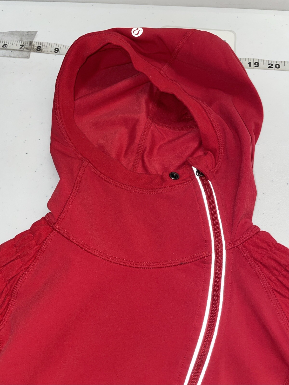 PONY Felpa con cappuccio Lululemon rossa 1 4 zip performance ruched coda di cavallo taglia 4 tempo libero atletico