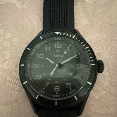 Timex Expedition Indiglo Date Quartz WR 50M Black Dial Black strap -untested 