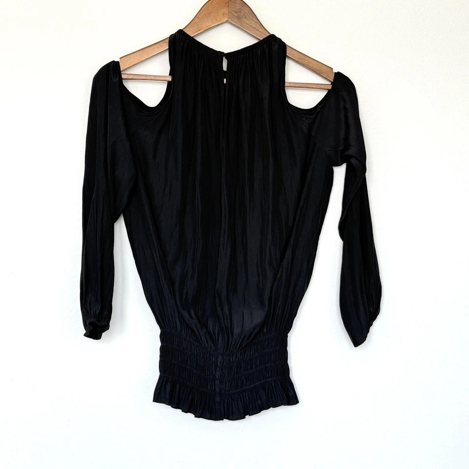 Camisa Ramy Brook Mujer XS Negra Hombro Frío Cintura Ajustada Manga Larga Blusa Foto 4 de 4