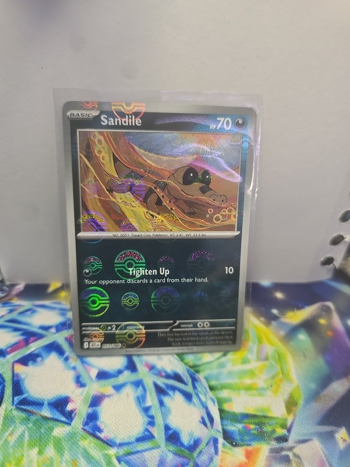 Sandile 057/086 – Poke Ball Pattern Holo – SV: Black Bolt – NM - Pokemon TCG