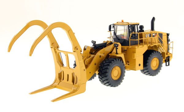 CATERPILLAR 988K chargeur de bois sur pneus Diecast Masters pour diorama forestier réaliste